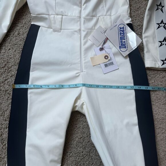 Perfect Moment Ryder Belted Ski Suit Jumpsuit White black size Medium NWT - Picture 9 of 12